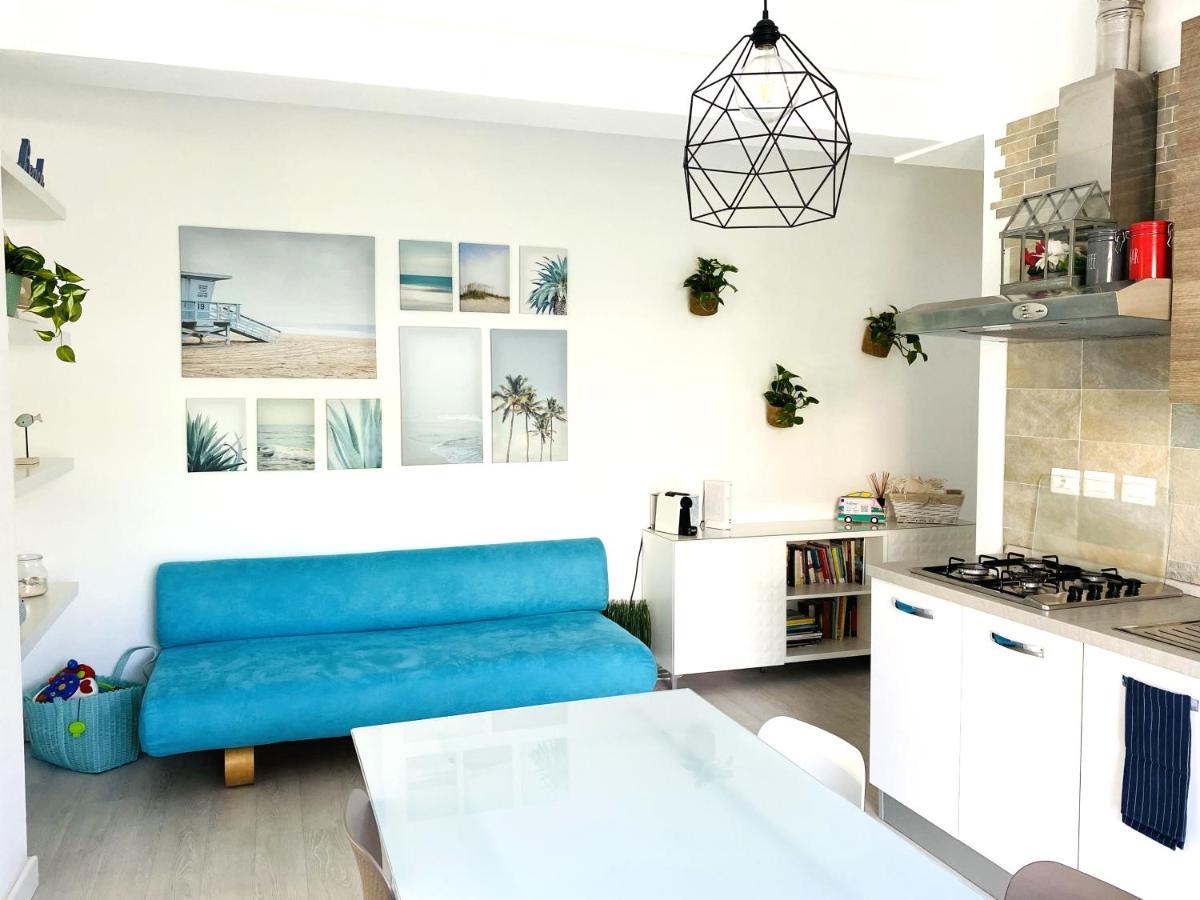 Splendido appartamento sul mare Rimini Esterno foto